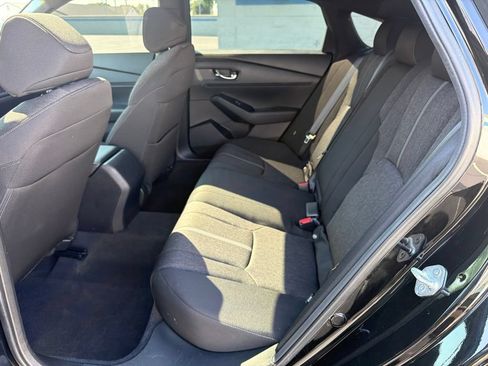 Used 2023 Honda Accord Sport image 19