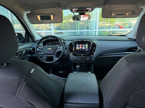 Used 2018 Chevrolet Traverse LT AWD/4WD image 19