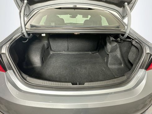 Used 2023 Chevrolet Malibu LT FWD image 27