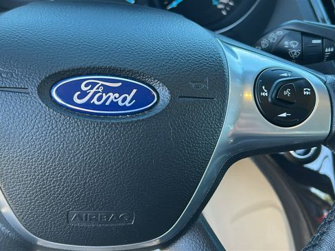 Used 2016 Ford Escape Titanium w/ Equipment Group 301A AWD/4WD image 20