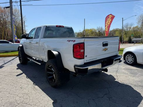 Used 2017 Chevrolet Silverado 1500 LT w/ All Star Edition AWD/4WD image 3
