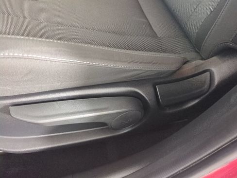 Used 2024 Hyundai Elantra SE FWD image 21