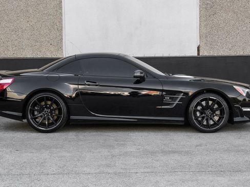 Used 2013 Mercedes-Benz SL 63 AMG image 6
