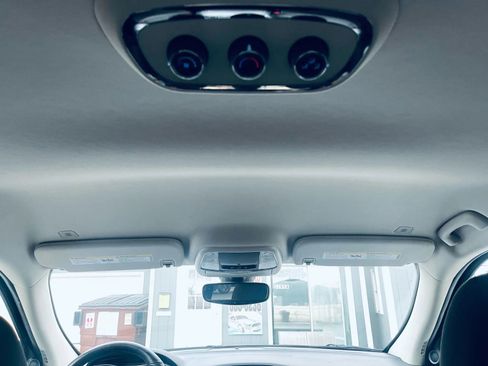 Used 2018 Dodge Durango SXT w/ Quick Order Package 2BB image 18