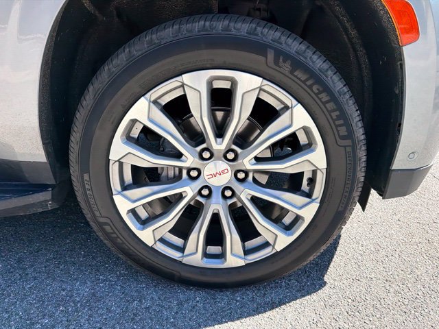 Used 2023 GMC Yukon Denali w/ Advanced Technology Package RWD image 7