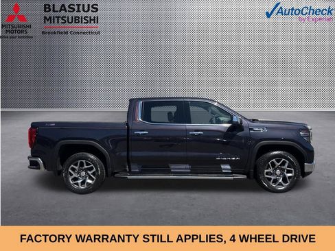 Used 2023 GMC Sierra 1500 SLT w/ SLT Premium Package AWD/4WD image 4