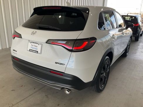 New 2026 Honda HR-V Sport image 23