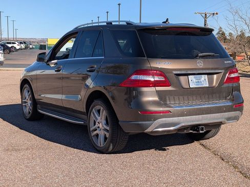 Used 2013 Mercedes-Benz ML 350 BlueTEC 4MATIC image 5