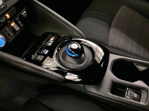 Used 2021 Nissan Leaf SV Plus w/ SV Plus Technology Package image 16