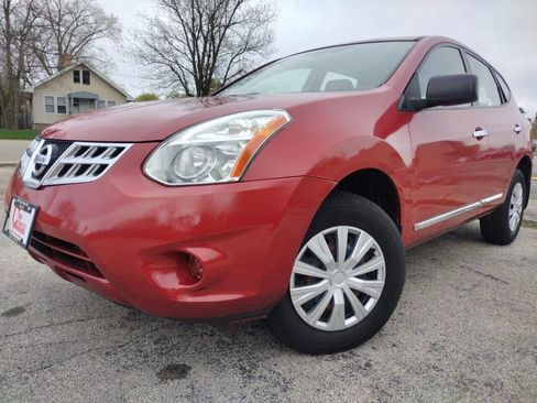 Used 2011 Nissan Rogue S image 1