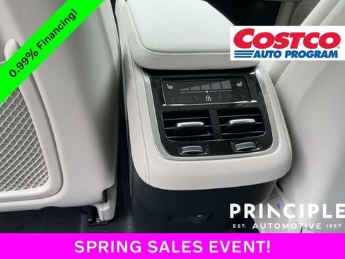 New 2026 Volvo XC90 B6 Ultra w/ Protection Package AWD/4WD image 32