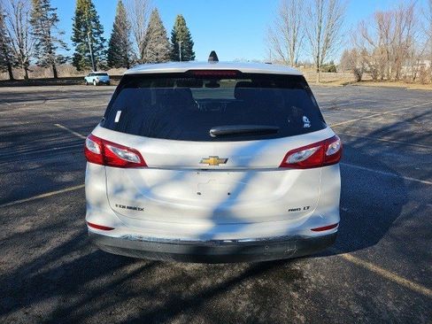 Used 2019 Chevrolet Equinox LT w/ Driver Convenience Package image 5