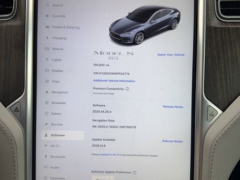 Used 2013 Tesla Model S RWD image 11