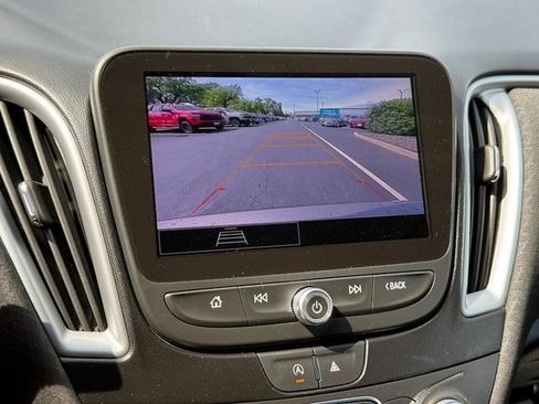 Used 2023 Chevrolet Malibu LT FWD image 26