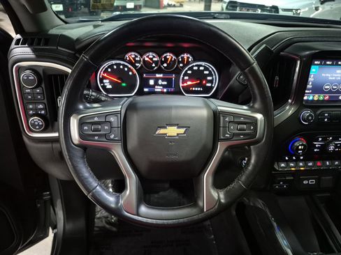 Used 2020 Chevrolet Silverado 1500 LTZ w/ LTZ Premium Package image 12