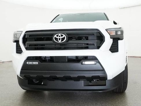 New 2026 Toyota Tacoma SR5 image 31