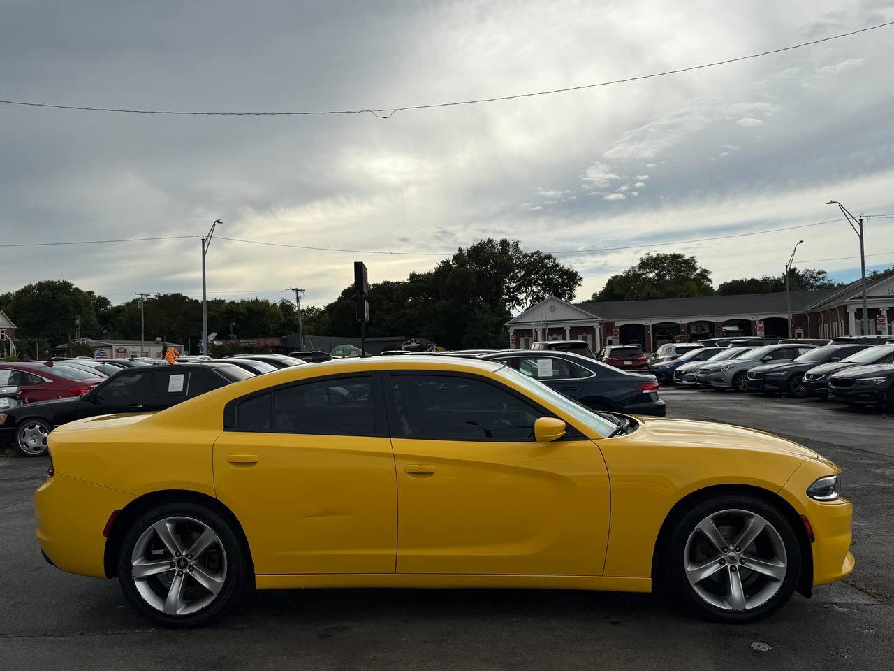Used 2018 Dodge Charger SXT Plus w/ Quick Order Package 29J RWD image 11