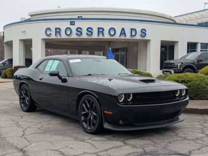 Used 2019 Dodge Challenger R/T w/ Blacktop Package