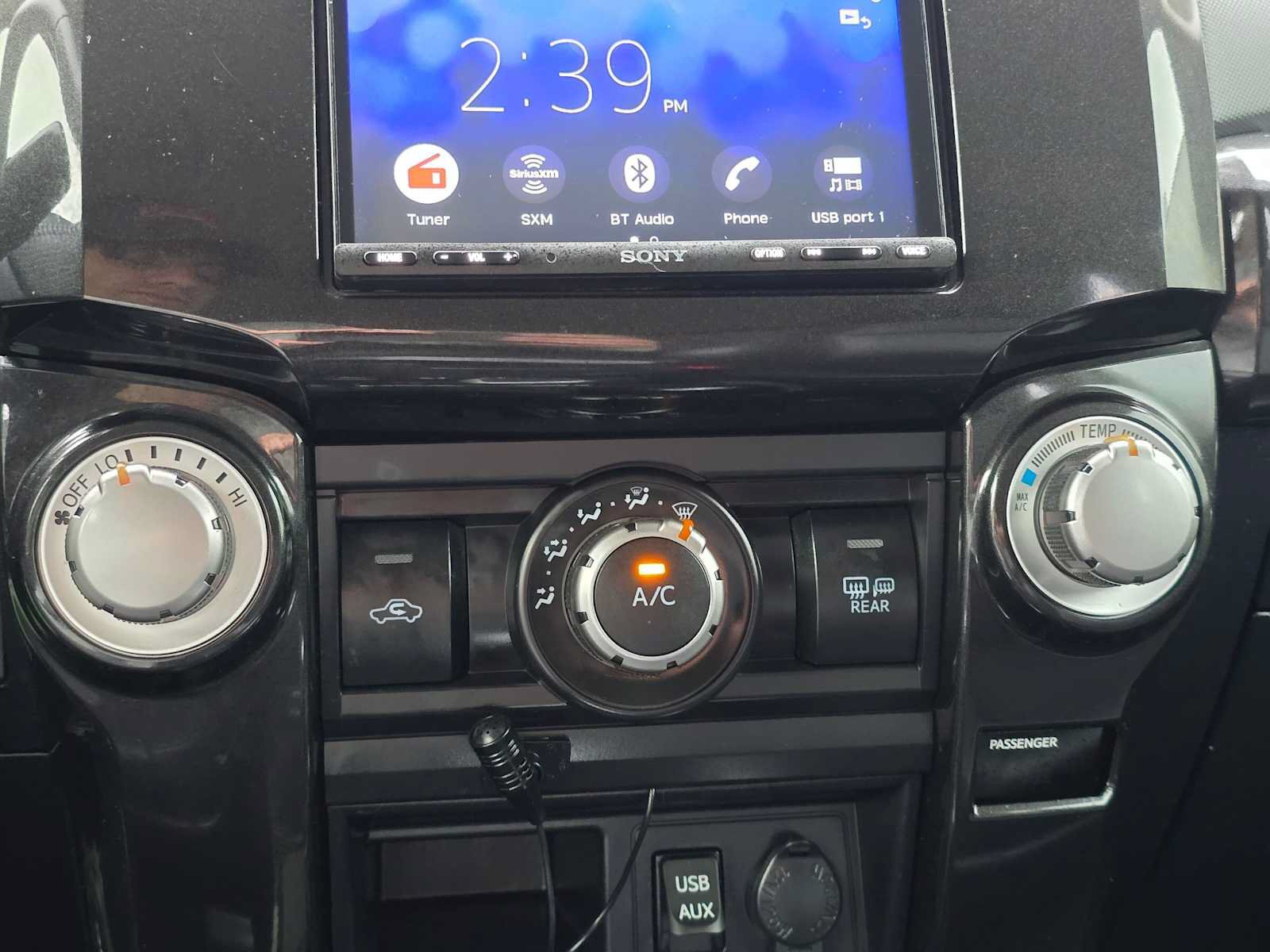 Used 2019 Toyota 4Runner TRD Off-Road Premium AWD/4WD image 28