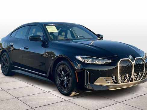 Used 2023 BMW i4 eDrive35 w/ Premium Package image 2