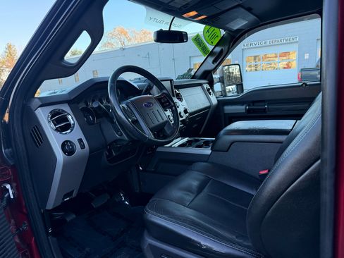 Used 2014 Ford F350 Lariat image 30