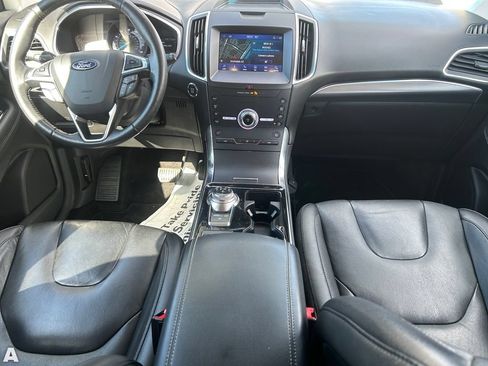 Used 2020 Ford Edge Titanium w/ Class II Trailer Tow Package AWD/4WD image 15
