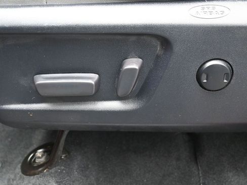 Used 2019 Toyota Tundra SR5 image 10