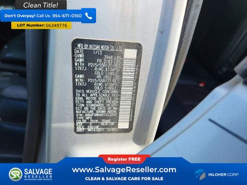 Used 2013 Nissan Juke SL FWD image 16