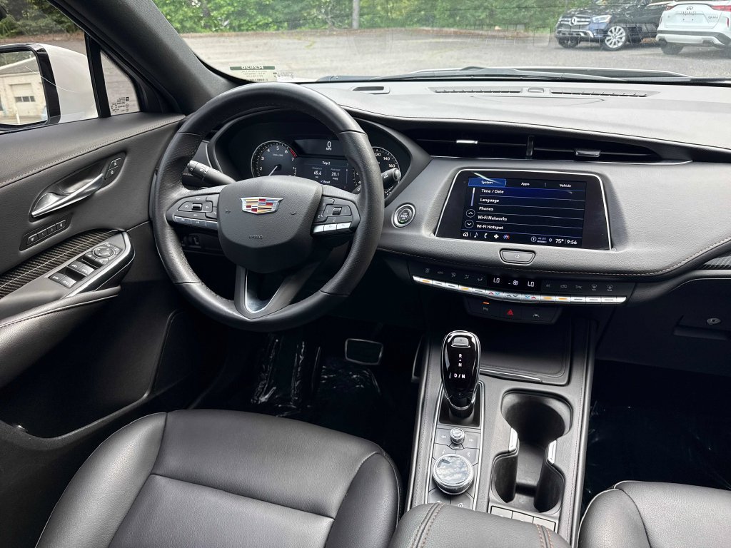 Used 2023 Cadillac XT4 Sport FWD image 14