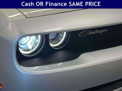 Used 2023 Dodge Challenger R/T Scat Pack RWD image 10