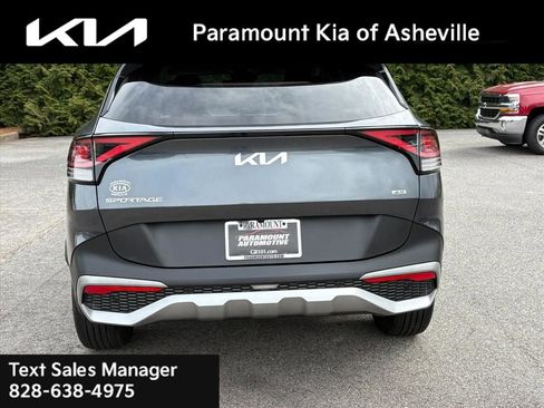 Used 2023 Kia Sportage EX image 5