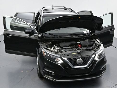 Used 2020 Nissan Rogue Sport SV w/ Technology Package FWD image 43