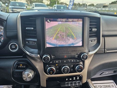 Used 2019 RAM 1500 Laramie image 17