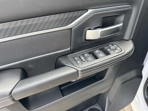 New 2026 RAM 2500 Big Horn AWD/4WD image 37