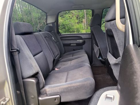 Used 2009 Chevrolet Silverado 1500 LT RWD image 19
