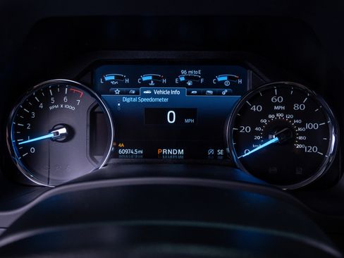 Used 2021 Ford Expedition Platinum AWD/4WD image 25