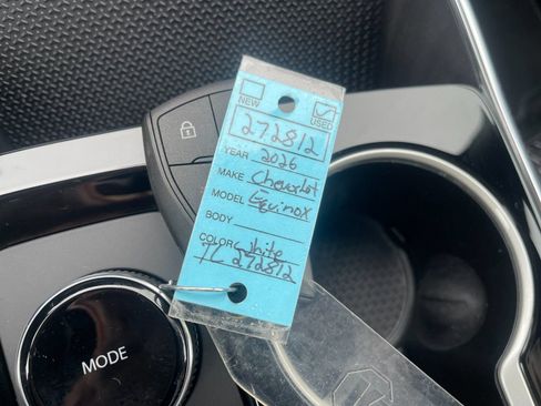 Used 2026 Chevrolet Equinox LT image 10