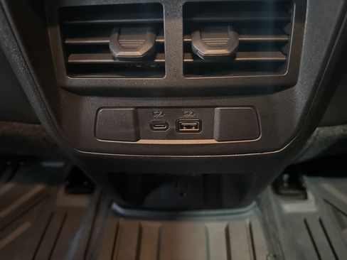 New 2026 GMC Canyon Elevation w/ Convenience Package image 35