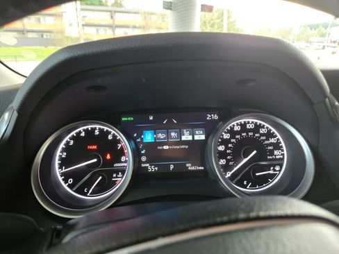 Used 2024 Toyota Camry XLE w/ Cold Weather Package image 13