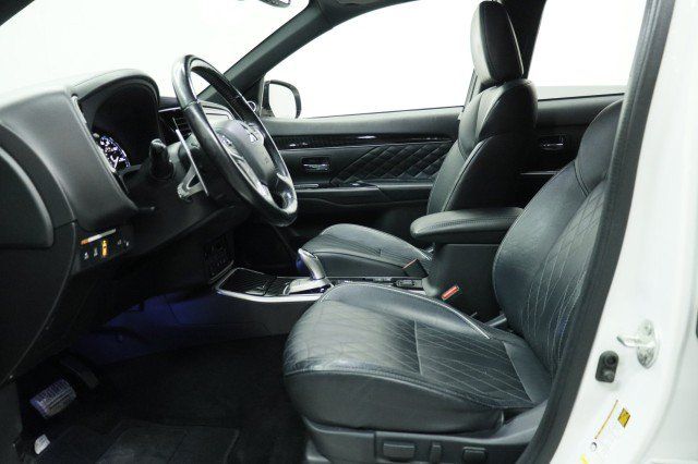 Used 2020 Mitsubishi Outlander GT AWD/4WD image 7