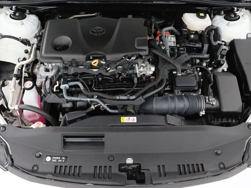Used 2025 Toyota Camry LE FWD image 37