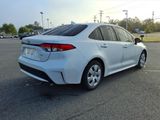 Used 2022 Toyota Corolla LE image 4