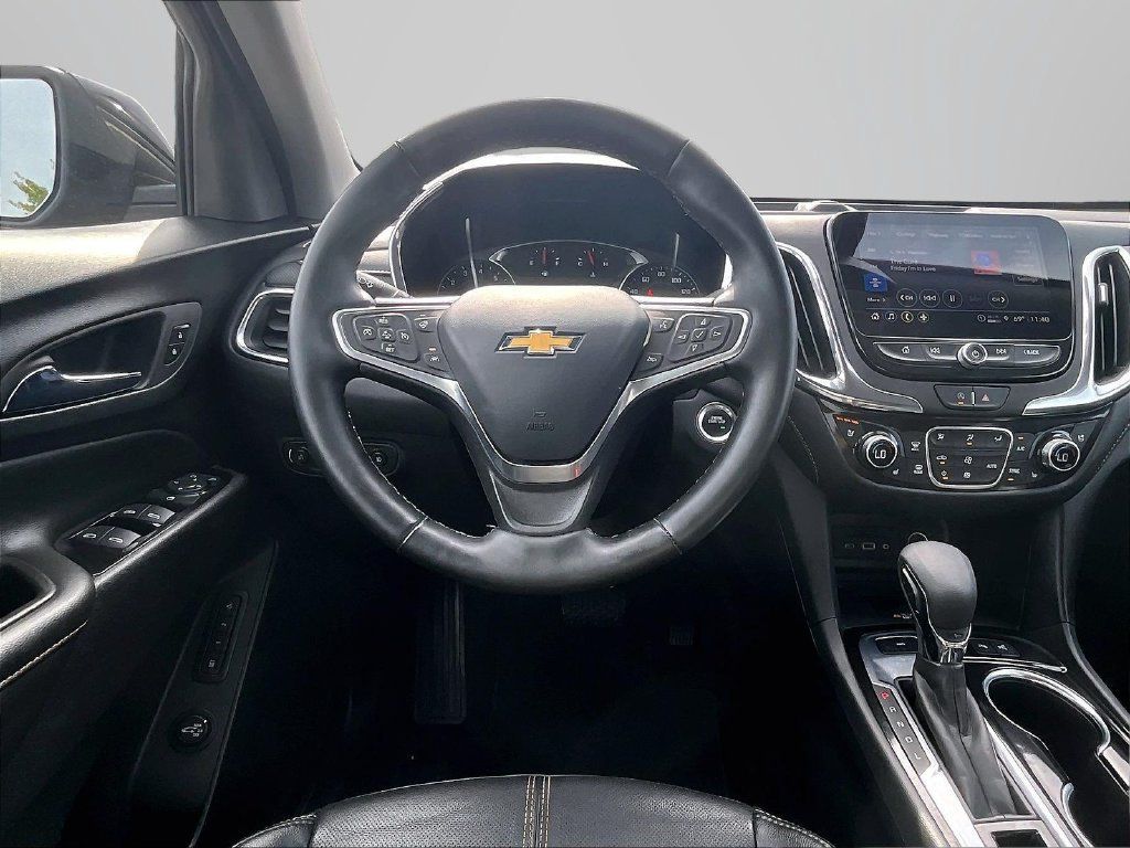 Used 2023 Chevrolet Equinox Premier AWD/4WD image 6