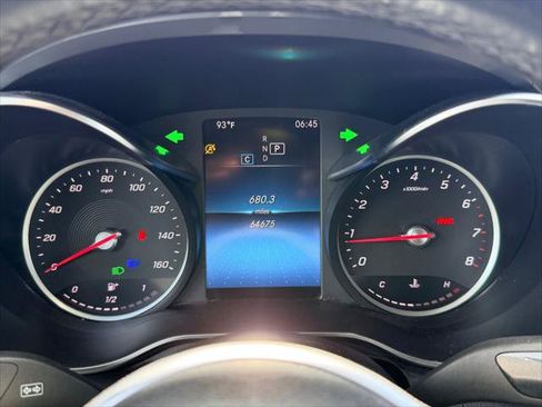 Used 2020 Mercedes-Benz GLC 300 image 12