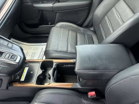 Certified 2021 Honda CR-V Touring image 22