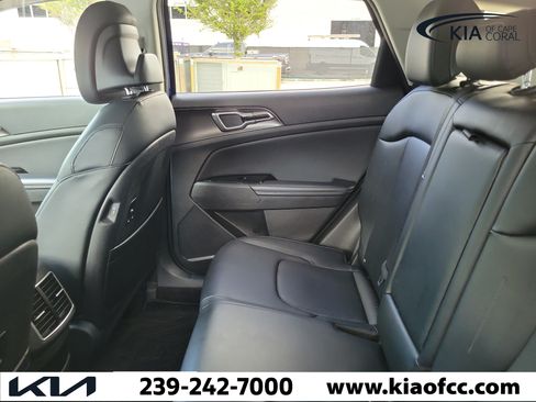 Certified 2024 Kia Sportage EX FWD image 10