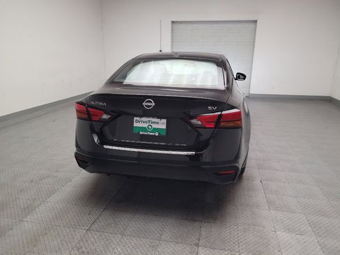 Used 2023 Nissan Altima 2.5 SV FWD image 7