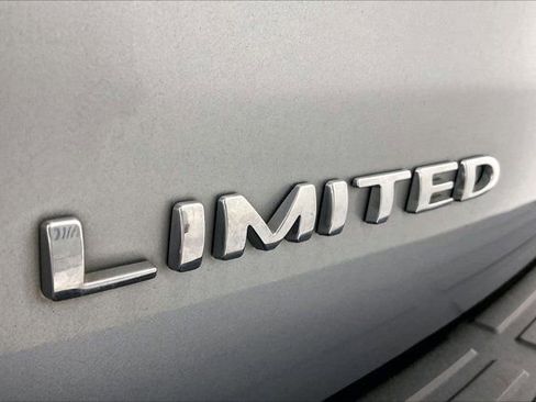 Used 2024 Ford Expedition Max Limited image 32