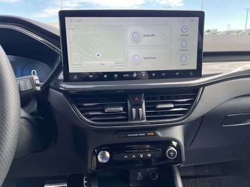 Certified 2023 Ford Escape ST-Line Select w/ Tech Pack #2 image 16