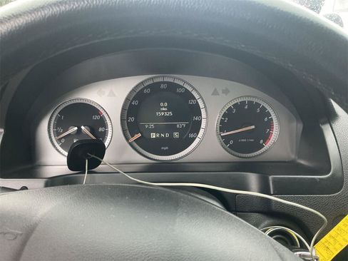 Used 2008 Mercedes-Benz C 350 Sport image 12